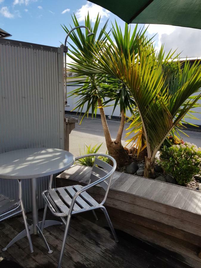 Pipinui Motel Whangamata Luaran gambar